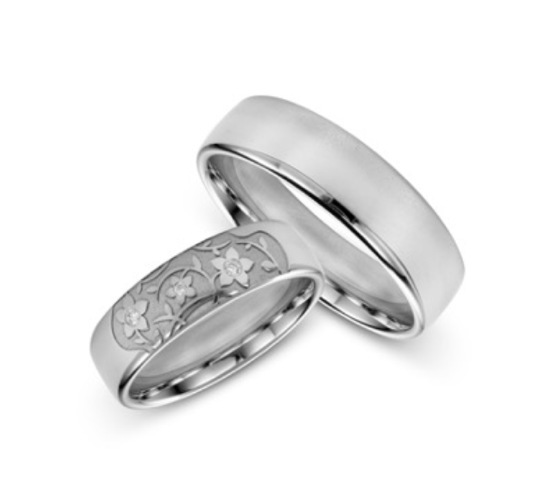 Anillo grabado personalizado 1